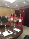 Trao quyết định công nhận đảng viên chính thức tại chi bộ phòng KTTC