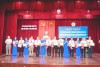 Khen thưởng cán bộ, đoàn viên Công đoàn tiêu biểu xuất sắc.