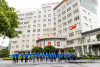 Đoàn viên thanh niên Công ty Than Thống Nhất - TKV tham gia chương trình hiến máu tình nguyện (Ảnh: Lê Hải)