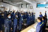 Công nhân Phân xưởng Khai thác 9, Công ty Than Thống Nhất thể hiện quyết tâm sản xuất an toàn ngay trong ngày làm việc đầu tiên năm mới.