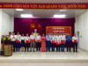 Đồng chí Ngô Thị Thu Phương - Phó Trưởng Phòng Tổng hợp Đảng ủy Công ty Than Thống Nhất - TKV (người đứng thứ ba từ trái sang) chụp ảnh với các học viên nhận chứng chỉ.