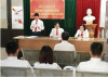 Đồng chí Đậu Văn Phương - Ủy viên BCH Đảng bộ Công ty, Bí thư chi bộ, Quản đốc phân xưởng Khai thác 8 chủ trì hội nghị.
