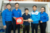 Đoàn TN Công ty Than Thống Nhất - TKV tặng quà đoàn viên, NLĐ có hoàn cảnh khó khăn nhân dịp Tết Nguyên đán Quý Mão năm 2023 (Ảnh: Truyền thông Công ty)