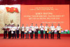 Lê Văn Thịnh (người thứ 7 từ trái sang) vinh dự là 1 trong số 33 đảng viên tiêu biểu được Đảng bộ Công ty Than Thống Nhất - TKV khen thưởng gương “Người Thợ mỏ - Người Chiến sỹ” Quý II và 6 tháng đầu năm 2023. Ảnh: Truyền thông Công ty