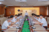 Đồng chí Vương Minh Thu - Bí thư Đảng ủy, Giám đốc Công ty chủ trì họp tác nghiệp. Ảnh: Truyền thông Công ty