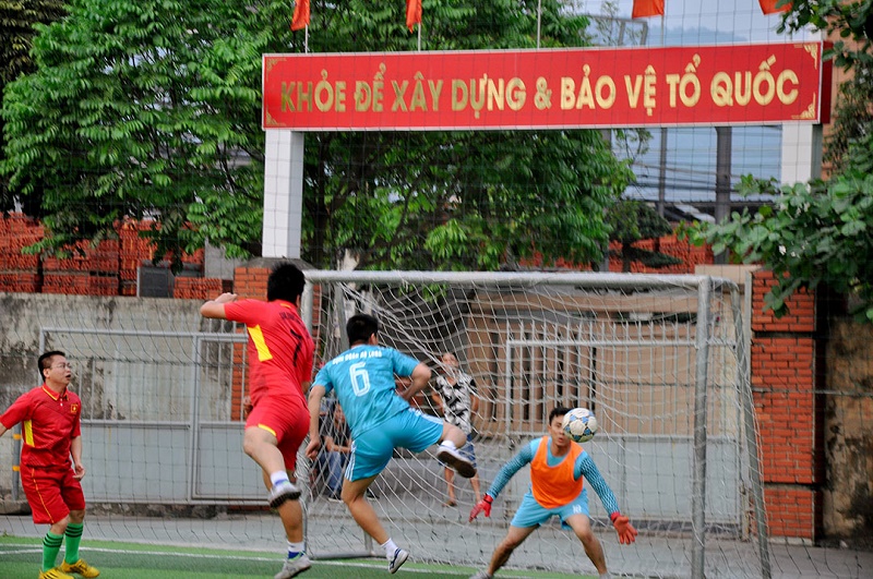 Tuổi trẻ Đoàn Than Quảng Ninh tổ chức giao hữu bóng đá giữa các đơn vị