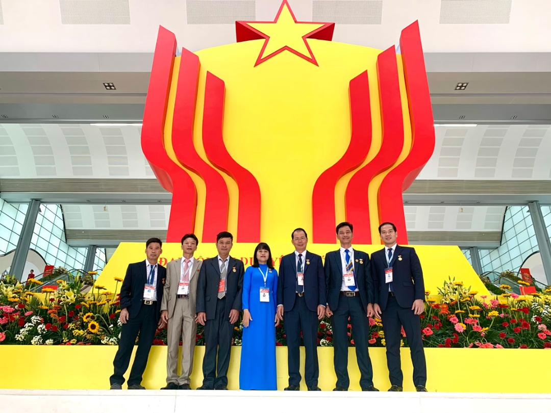 Đoàn đại biểu của TKV tại Đại hội thi đua yêu nước toàn quốc lần thứ X