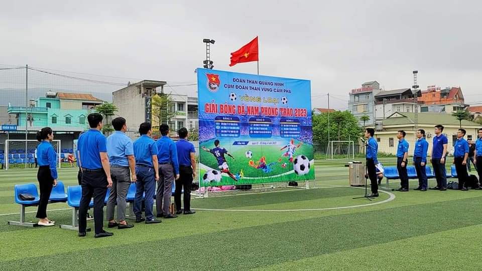 Khai mạc vòng loại Giải bóng đá nam phong trào Thanh niên cụm Đoàn Than vùng Cẩm Phả năm 2023