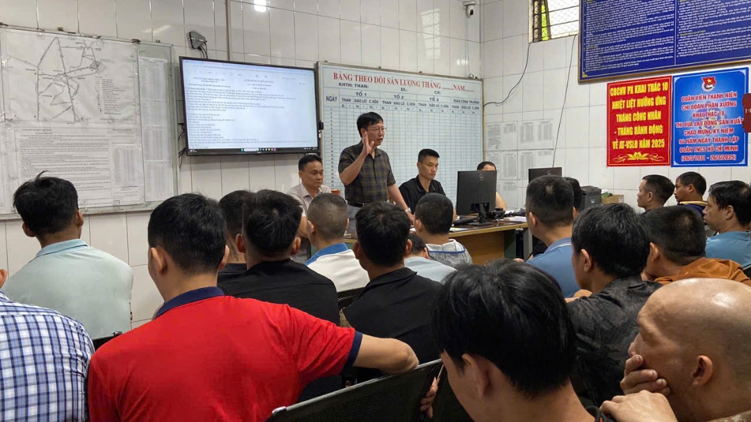 Công ty Than Thống Nhất - TKV tăng cường huấn luyện an toàn