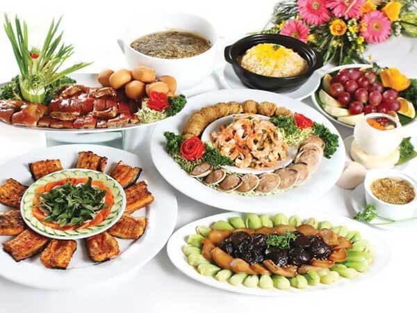 Tổ chức liên hoan tháng 10/2025 cho CNCB trong Công ty