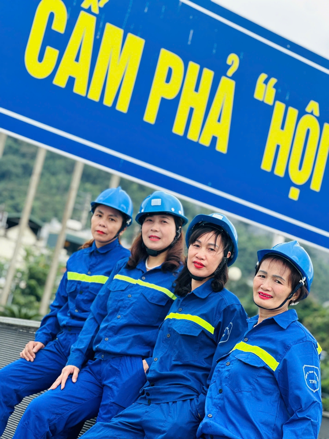 z7210772261278 25ea67cc914ef20f913f01418fa1caa8