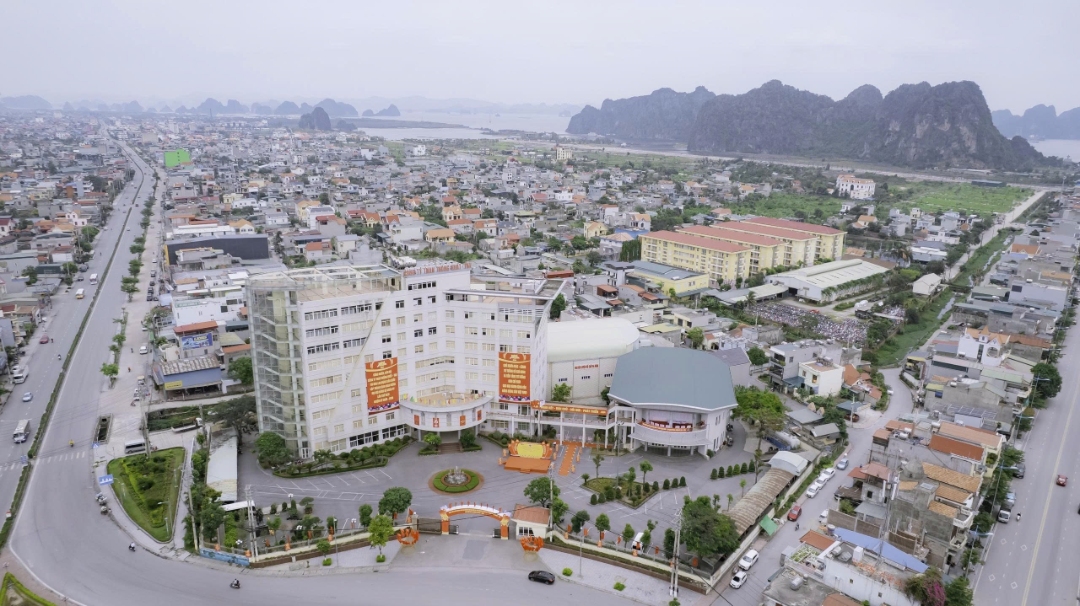 Triển khai phương án đảm bảo an ninh trật tự, phòng chống cháy nổ trước, trong kỳ Đại hội Đảng lần thứ XIV và Tết Bính Ngọ