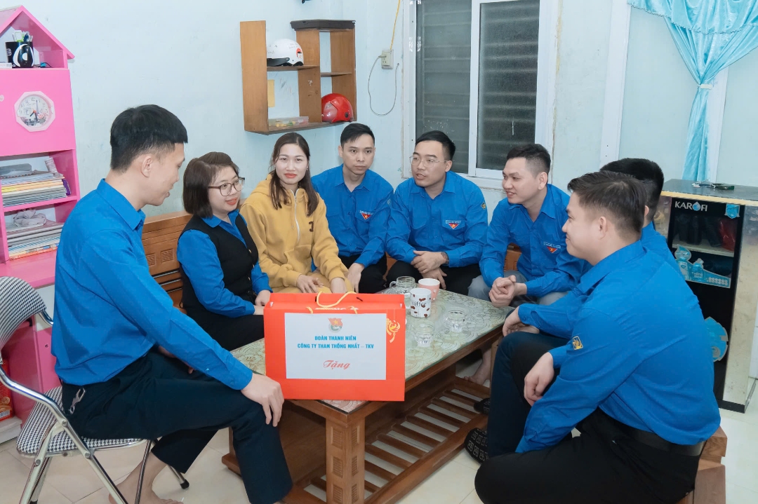 z7507591389645 eb5af0f82df296b93c3eb5a2d7f8c04b