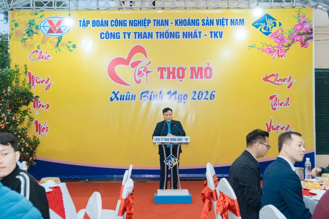 z7516025963698 4b8d2584a5aa68b35ed534745713885e