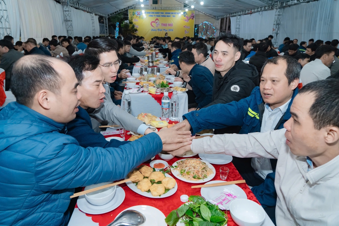 z7516026043674 15275762955ab9e93a663030f72f99fa