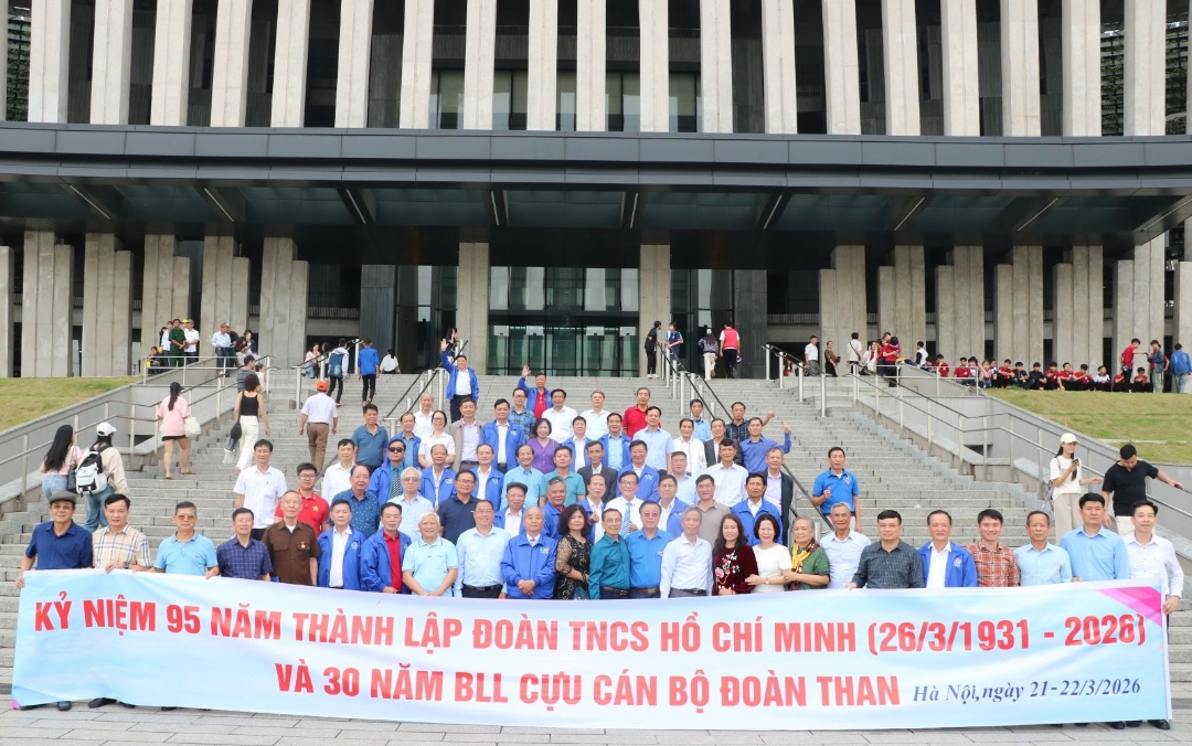 Kỷ niệm 30 năm thành lập Ban Liên lạc Cựu cán bộ Đoàn Than