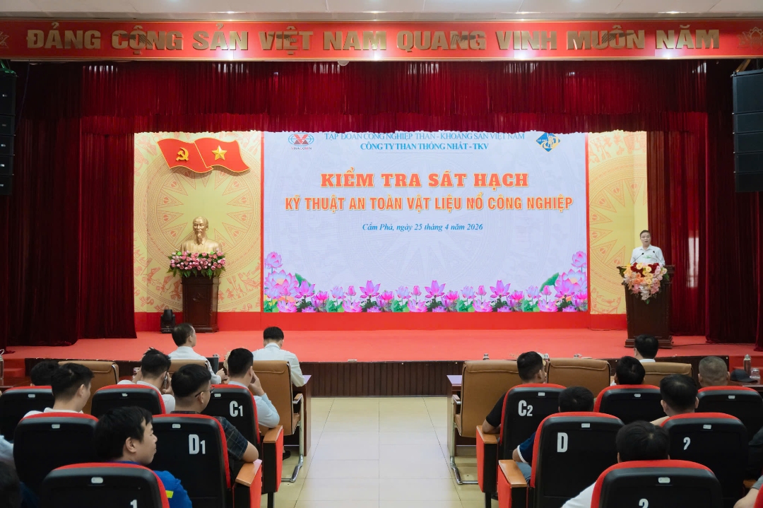 z7767329684796 f71752834a90ad518e8b7b8ce7f07ad6